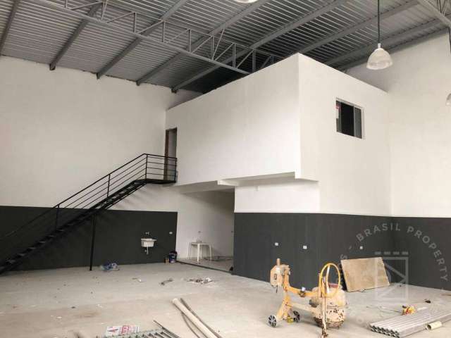 Galpão Comercial para Venda ou Locação em Jacareí - Cidade Jardim - 350 m²