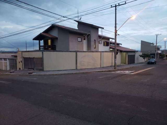 Casa com 4 dormitórios à venda, 331 m² por R$ 900.000,00 - Jardim do Sol - Indaiatuba/SP