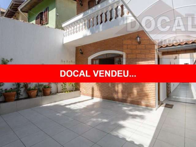 Lindo sobrado à venda | 3 dorms. (1 suíte) | 2 vagas