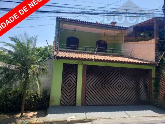 Casa com 3 quartos à venda no Jardim Salete, Taboão da Serra  por R$ 600.000