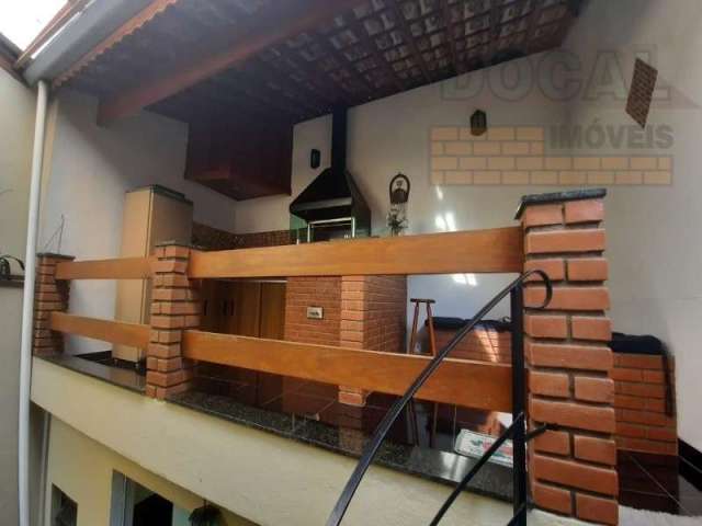 Casa com 2 quartos à venda no Parque Pinheiros, Taboão da Serra , 135 m2 por R$ 650.000