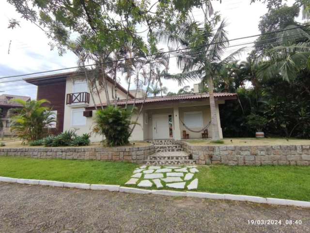 Casa em Condomínio para Venda em Florianópolis, CACUPÉ, 6 dormitórios, 3 suítes, 5 banheiros, 4 vagas