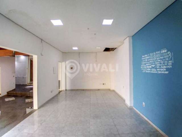 Sala comercial com 4 salas para alugar na Rua Francisco Glicério, Centro, Itatiba, 150 m2 por R$ 3.500