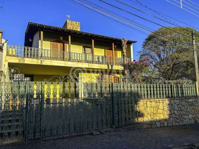 Casa com 4 quartos à venda na Rua Renê Alves Barbosa, Nova Itatiba, Itatiba, 270 m2 por R$ 940.000