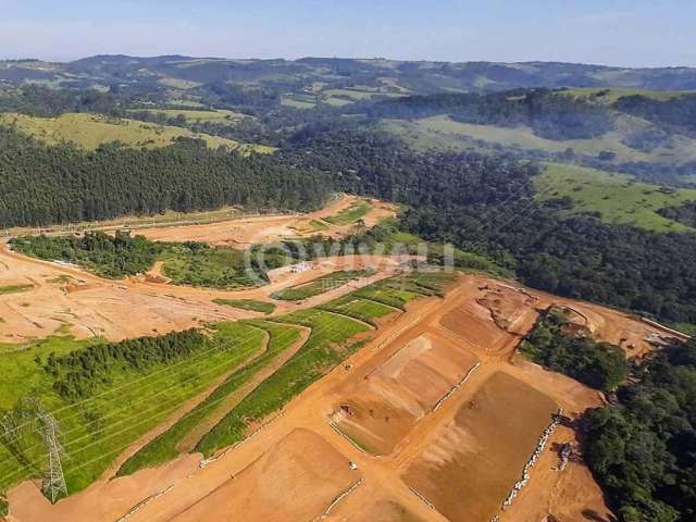 Terreno em condomínio fechado à venda na Avenida Vicente Catalani, Cocais, Itatiba, 180 m2 por R$ 160.000