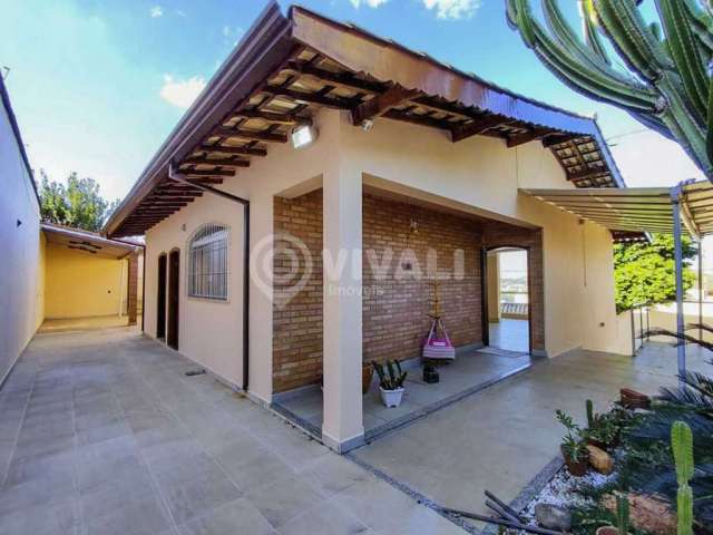 Casa com 5 quartos à venda na Rua Atílio Lanfranchi, Vila Bela Vista, Itatiba, 297 m2 por R$ 1.300.000