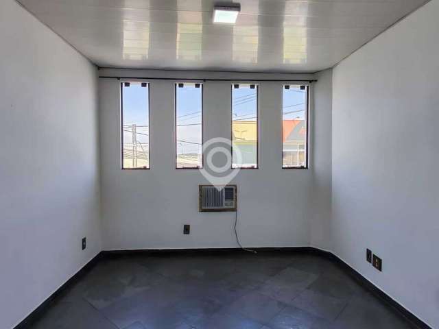 Sala comercial para alugar na Rua Comendador Franco, Centro, Itatiba, 12 m2 por R$ 750