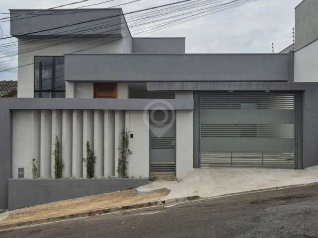 Casa com 3 quartos à venda na Rua Benedito Mutton, Loteamento Residencial Central Park, Itatiba, 149 m2 por R$ 848.000