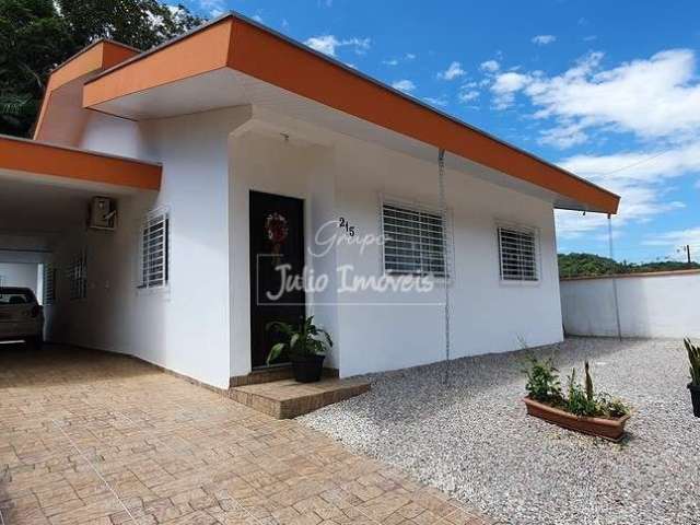 Casa 3 vagas 3 dormitórios São Pedro Brusque