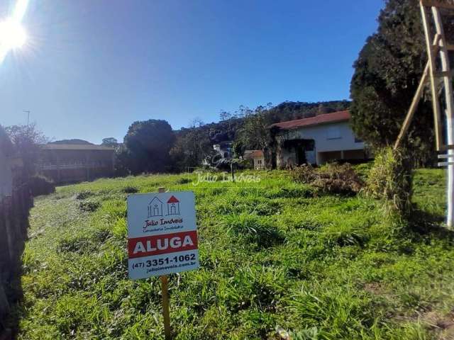 Terreno para locação no bairro 1º de Maio