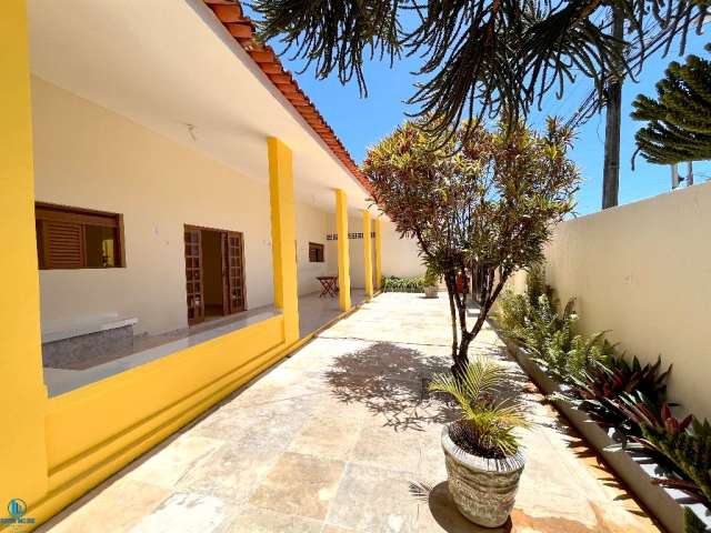 CAMBOINHA - #joaopessoa #paraiba .Casa 4 quartos sendo 1 suíte, terreno 12x30, apenas 400m da praia.