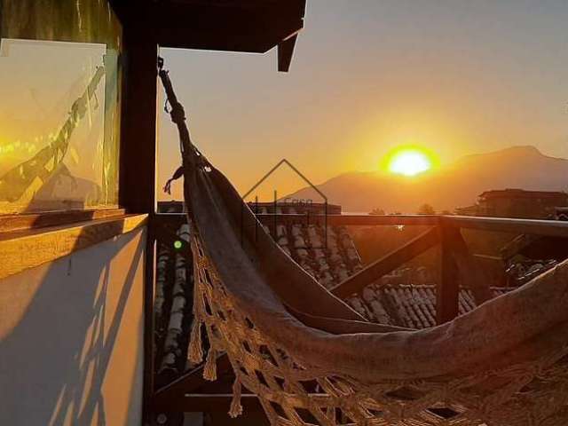 Linda Casa com Vista para o Mar - Venda -  São Francisco da Praia, São Sebastião, SP