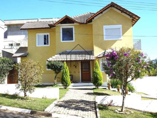 LINDA CASA COM VISTA ESPETACULAR  À VENDA -  3 DORM. SENDO 2 SUÍTES - Altos de São Roque - Ponderos