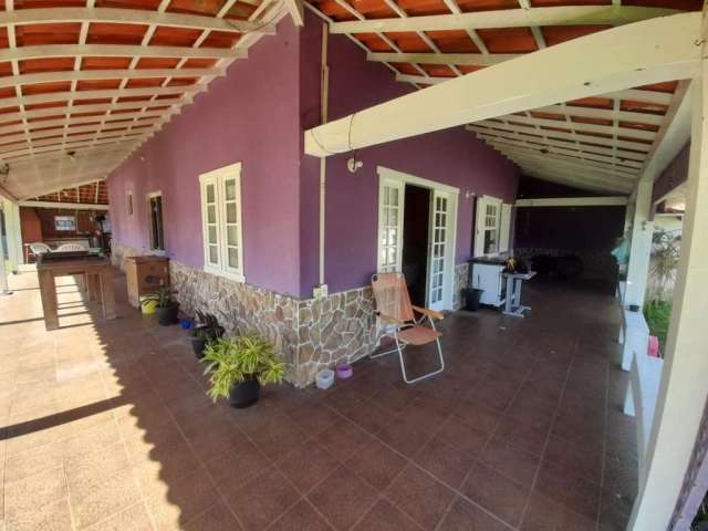 Casa para Venda em Cabo Frio, Long Beach (Tamoios), 4 dormitórios, 2 suítes, 4 banheiros, 2 vagas