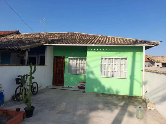 Casa para Venda em Cabo Frio, Terramar (Tamoios), 2 dormitórios, 1 suíte, 2 banheiros, 1 vaga