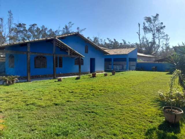 Casa para Locação em Cabo Frio, Long Beach (Tamoios), 3 dormitórios, 2 suítes, 3 banheiros, 2 vagas