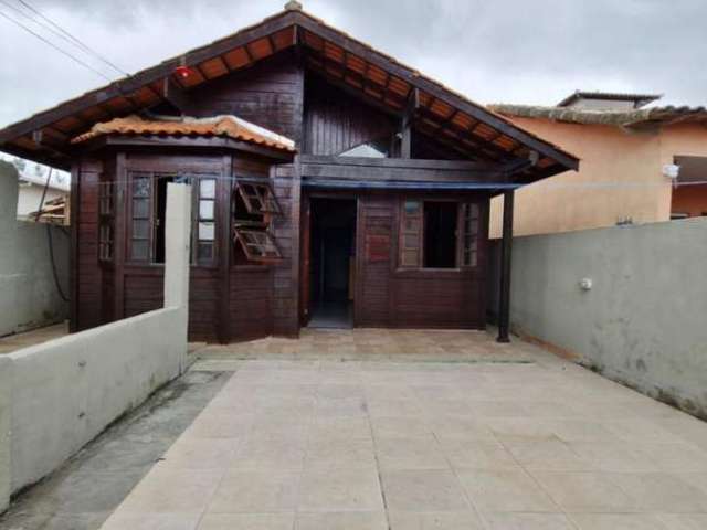 Casa para Venda em Cabo Frio, Verão Vermelho (Tamoios), 2 dormitórios, 2 banheiros, 2 vagas