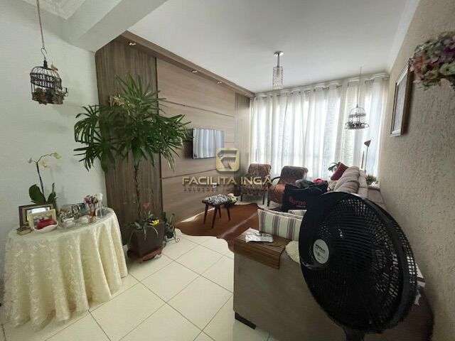 Apartamento em Zona 02, Maringá/PR