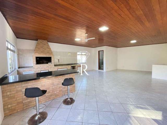 Casa em condomínio fechado com 1 quarto para alugar no Saco Grande, Florianópolis  por R$ 2.600