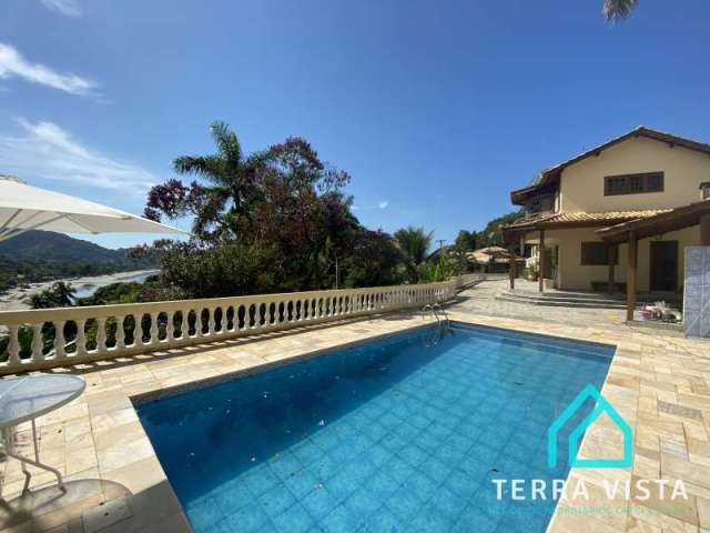 Casa condomínio Santa Rita à venda com vista para o mar - Ubatuba SP