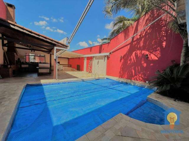 Casa com 5 dorms, Piscina, at. 500 m² - Venda por R$ 1.200.000 - Cidade Intercap - Taboão da Serra/SP