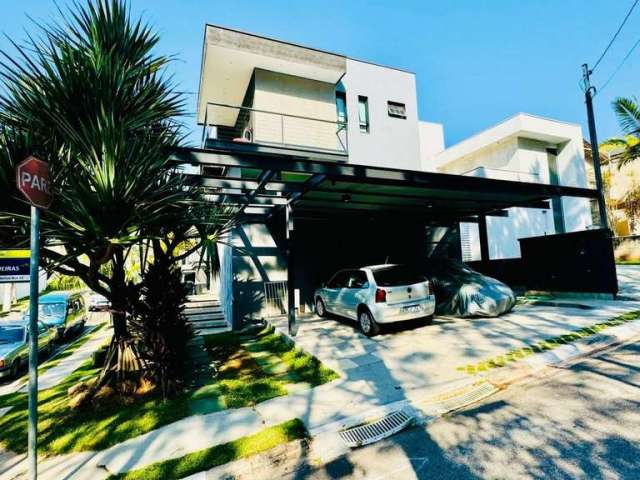 Casa com 3 Suítes à Venda, 283 m² por R$ 1.650.000 - Palm Hills, Bairro Moinho Velho - Cotia/SP