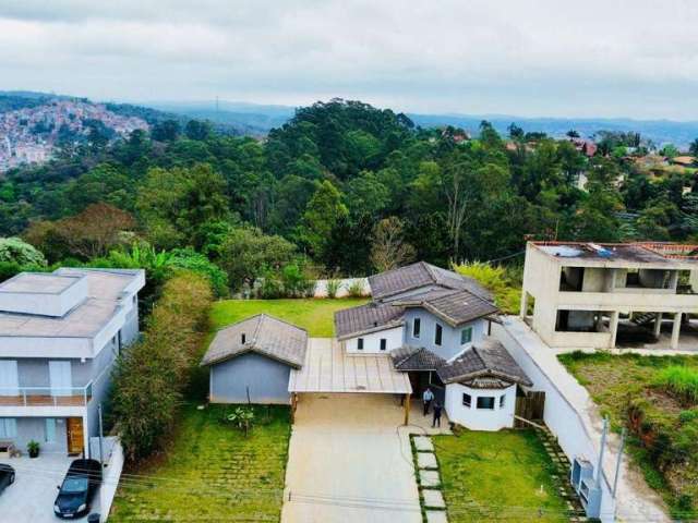 Casa com 3 Suítes à Venda, 1000 m² por R$ 1.800.000 - Granja Viana, Pitas - Cotia/SP