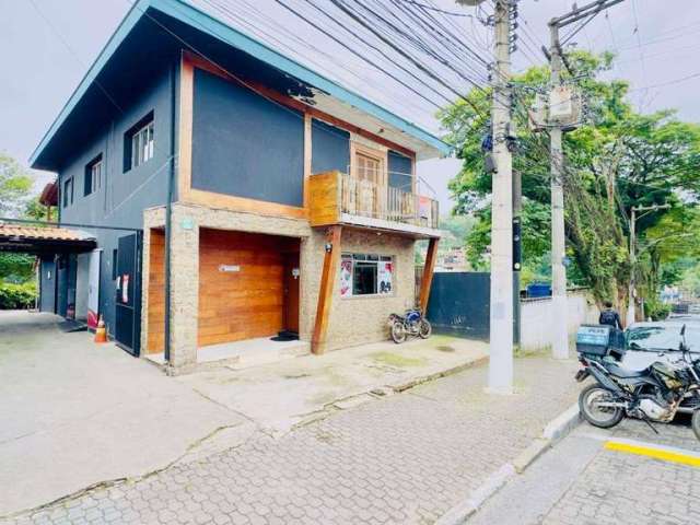 Casa com 7 dormitórios, 480 m² - venda por R$ 3.600.000,00 ou aluguel por R$ 11.930,00/mês - Centro - Embu das Artes/SP