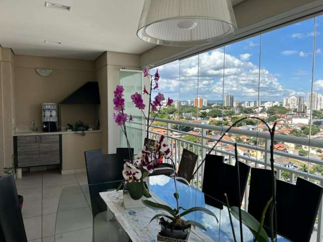 APARTAMENTO NO CONDOMÍNIO CLUBE, JARDIM ESPLANADA - 124 m² -andar alto, Sol da manhã - linda vista, localizado no Jardim Esplanada, uma das regiões mais nobres de São José dos Campos.