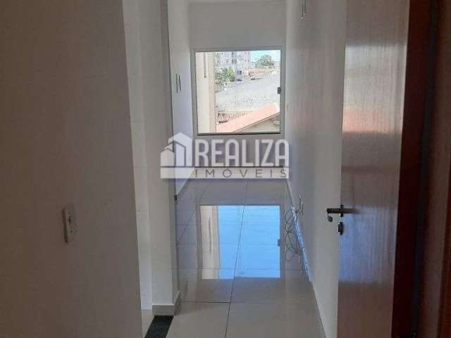 Apartamento de 2 dormitórios com suíte em Olinda, Uberaba - Imperdível!