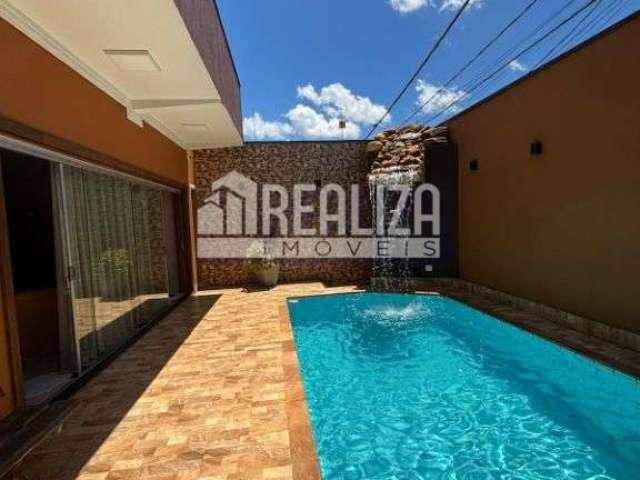 Casa padrão à venda no bairro Boa Vista, Uberaba - 3 quartos, suíte e piscina!