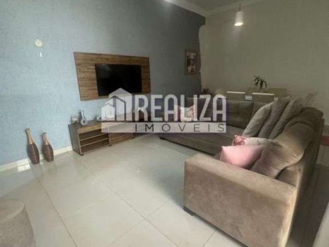 Casa à venda no Parque das Laranjeiras, Uberaba - 3 dormitórios