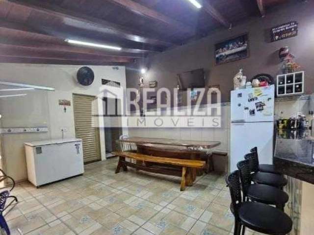 Linda casa à venda em Antônia Cândida I, Uberaba