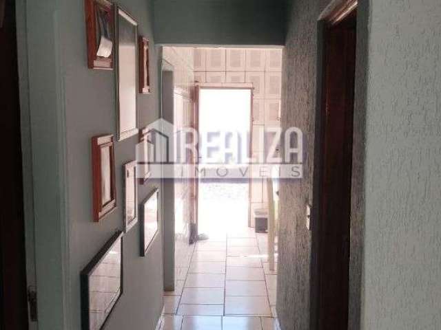 Casa Padrão à venda no Residencial Morumbi, Uberaba - 3 dormitórios