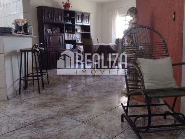 Oportunidade incrível! Apartamento padrão à venda no bairro Estados Unidos em Uberaba