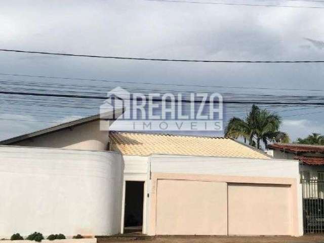 Casa com 4 suítes no bairro Santa Maria em Uberaba