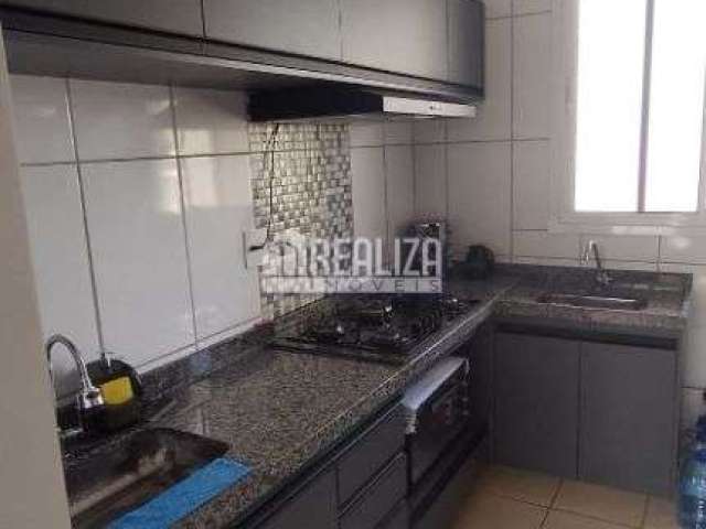 Apartamento de 2 Dormitórios com Piscina e Portaria 24H no Condomínio Residencial Petrópolis, em Uberaba