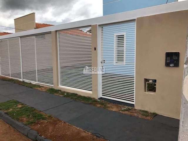 Casa com 2 dormitórios no Vainice Andrade - Uberaba