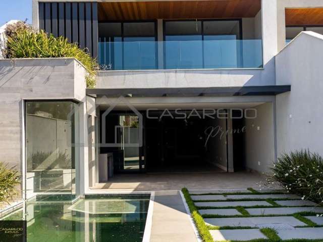 Casa com 4 quartos à venda na Rua Ivaldo de Azambuja, 3, Barra da Tijuca, Rio de Janeiro, 4000 m2 por R$ 3.800.000