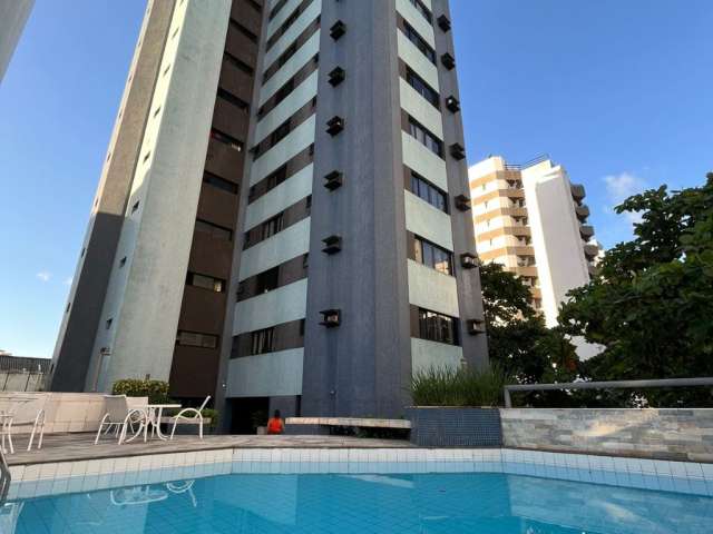 Amplo apartamento no coração da pituba