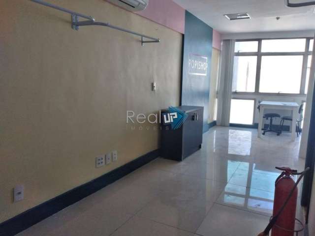 Sala comercial com 1 sala à venda na Rua Santa Clara, Copacabana, Rio de Janeiro, 33 m2 por R$ 450.000