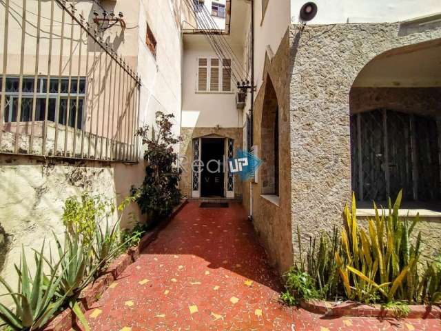 Casa com 3 quartos à venda na Padre Elías Gorayeb, Tijuca, Rio de Janeiro, 216 m2 por R$ 650.000