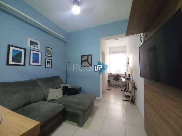 Apartamento com 1 quarto à venda na Avenida Prado Júnior, Copacabana, Rio de Janeiro, 32 m2 por R$ 580.000