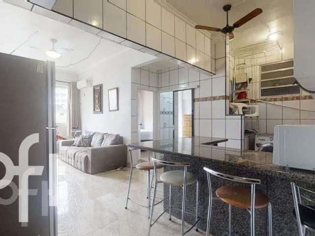 Apartamento com 1 quarto à venda na Rua Figueiredo Magalhães, Copacabana, Rio de Janeiro, 58 m2 por R$ 1.000.000