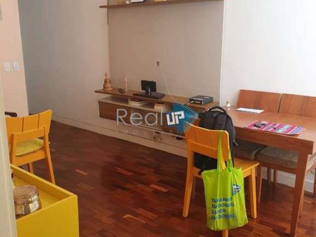 Apartamento com 2 quartos à venda na Rua Décio Vilares, Copacabana, Rio de Janeiro, 60 m2 por R$ 730.000