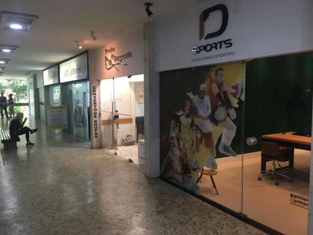 Ponto comercial à venda na Avenida Ataulfo de Paiva, Leblon, Rio de Janeiro, 33 m2 por R$ 670.000