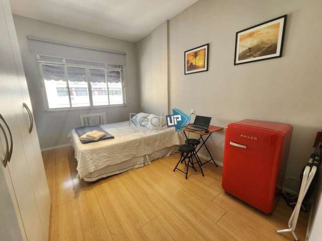 Apartamento com 1 quarto à venda na Rua Barata Ribeiro, Copacabana, Rio de Janeiro, 17 m2 por R$ 455.000