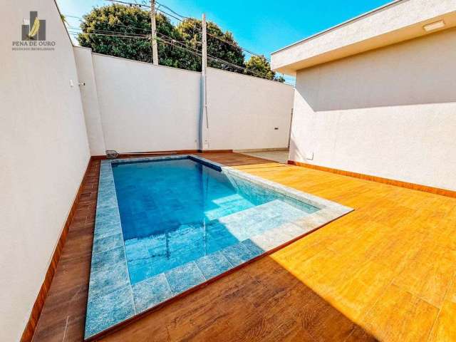 Fantástica casa com piscina em terreno de 500 m² no Bairro Icaray