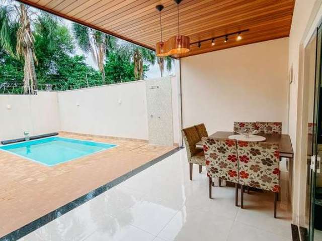 Casa no condomínio Mansour com piscina