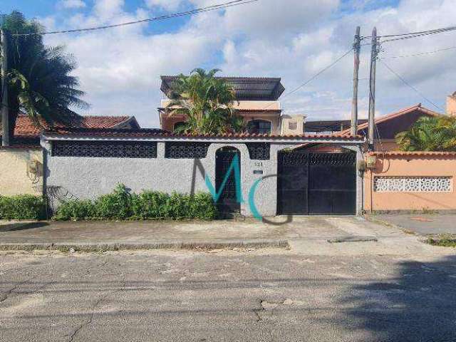 Casa com 3 dormitórios à venda, 180 m² por R$ 700.000,00 - Campo Grande - Rio de Janeiro/RJ